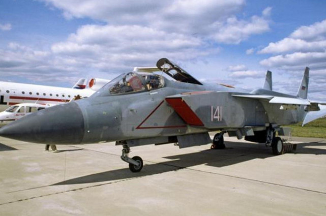 中俄将复活苏联一王牌武器,美:请保持克制|战斗机|雅克141|苏联