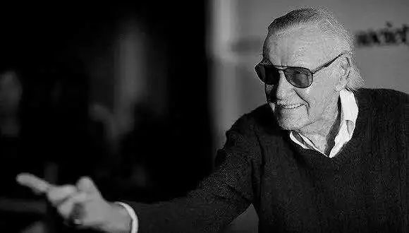 漫威之父去世:创造钢铁侠、美国队长的他,飞向