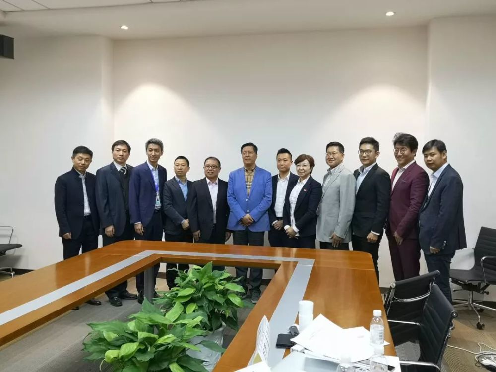 快讯-海利尔集团董事长唐学书受邀出席链湾基金平台全球发布会