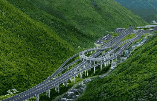 中国最贵的高速公路,每公里造价1.7亿,82%都是
