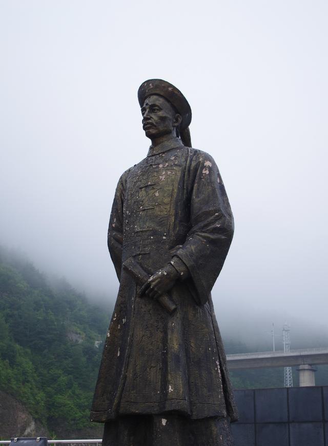 此人是刘罗锅后代,梦想建大同世界,头中7枪不死,最终梦想成真