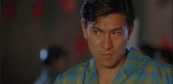 他是五亿探长雷洛的原型,自称颜雄只是他的小弟,临死前仍被通缉