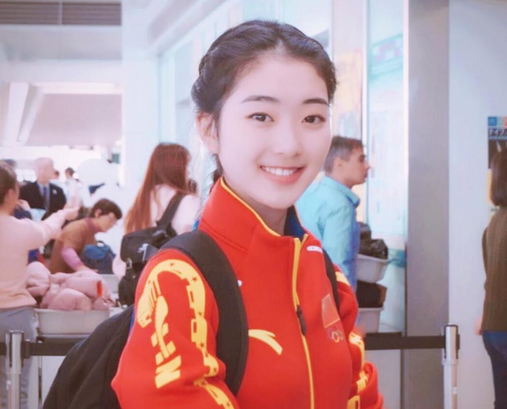 李子君独家回应退役远离风波和困扰过另外一种生活