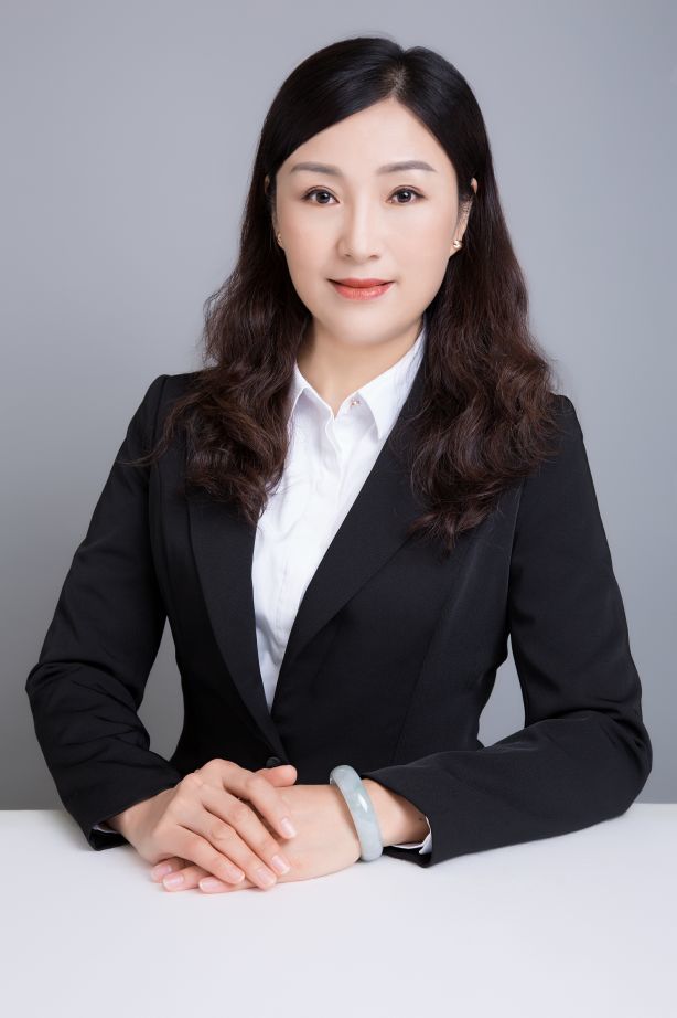 当班法眼俏佳人:刘秋红(律师)