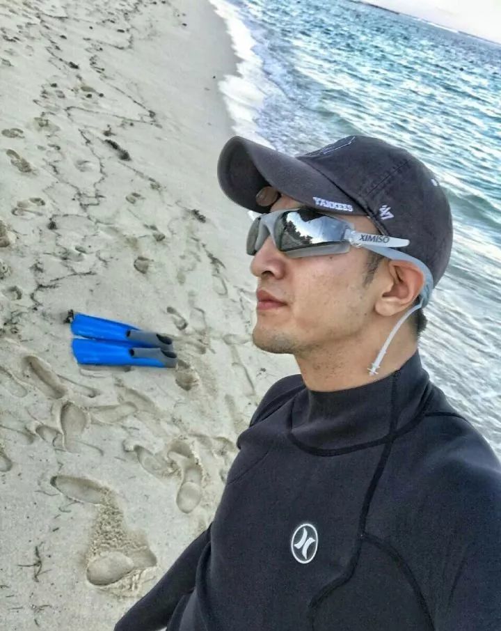 赵丽颖新剧假发乱窜抠图明显,这部预订2018尾