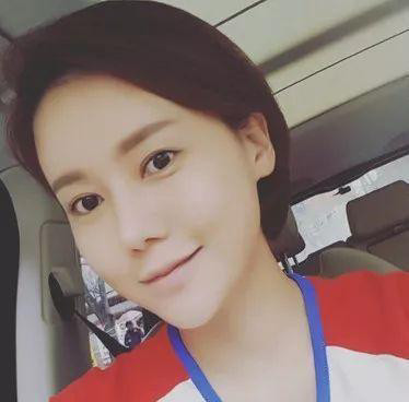 也因为孩子们,朴叶善放下了所有的负面情绪,努力的去维持她和宋钟国的