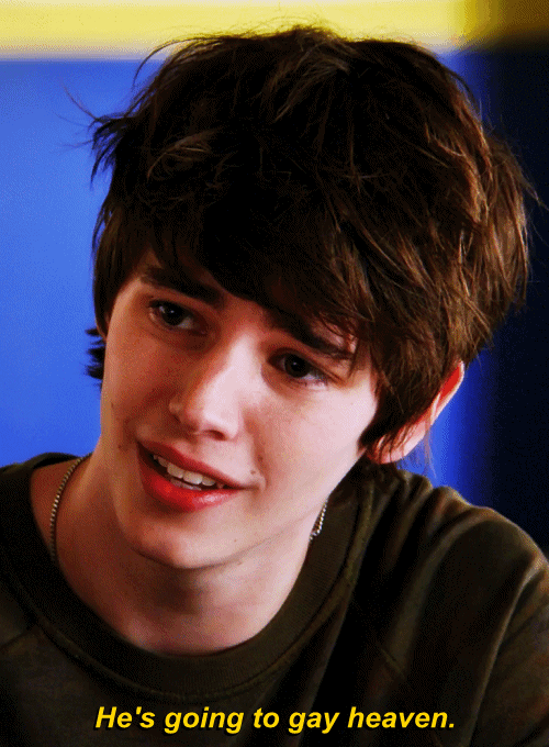 眼尖的可能发现了,扮演adam weaver的这位chris wood(not kris wu)还