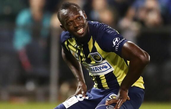 博尔特承认足球梦或终结:确实收到很多邀约 但