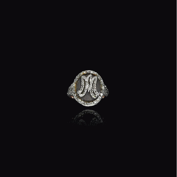 世界最贵粉钻出炉,但这些把法国王后送上断头