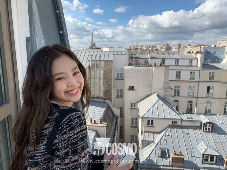 李彩琳撕Jennie粉丝上热搜,这人间香奈儿也不