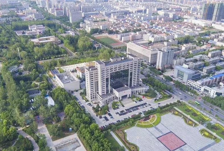 济南和莱芜经济总量_济南莱芜轻轨路线详图