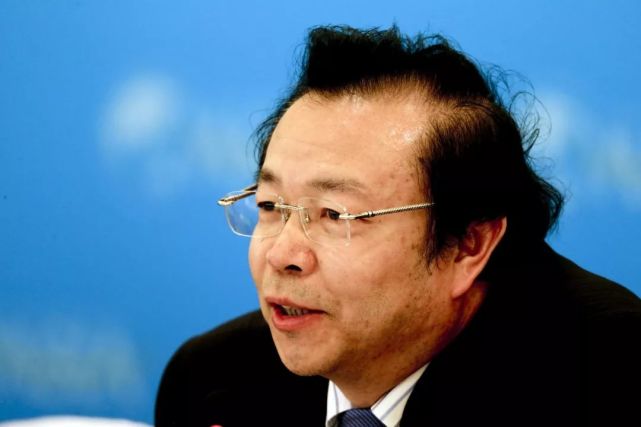 中国华融原高管白天辉等4人涉嫌受贿罪,由天津市监察委员会调查终结