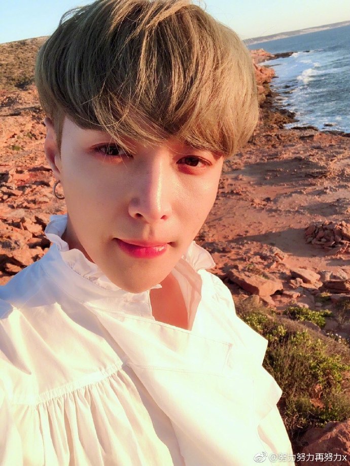 大张伟卖惨,张艺兴被闭麦,这一次的《即刻电音