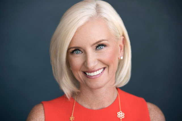 全球营销解决方案副总裁卡洛琳:facebook已学会了透明化