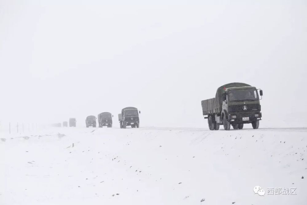 陆军青藏兵站部第2旅图片