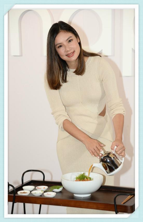 乐基儿不得了!怀孕4个月还敢穿露腰装秀身材,网友:最美孕妈