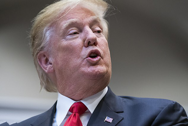 美国法官恢复了CNN记者的白宫采访通行