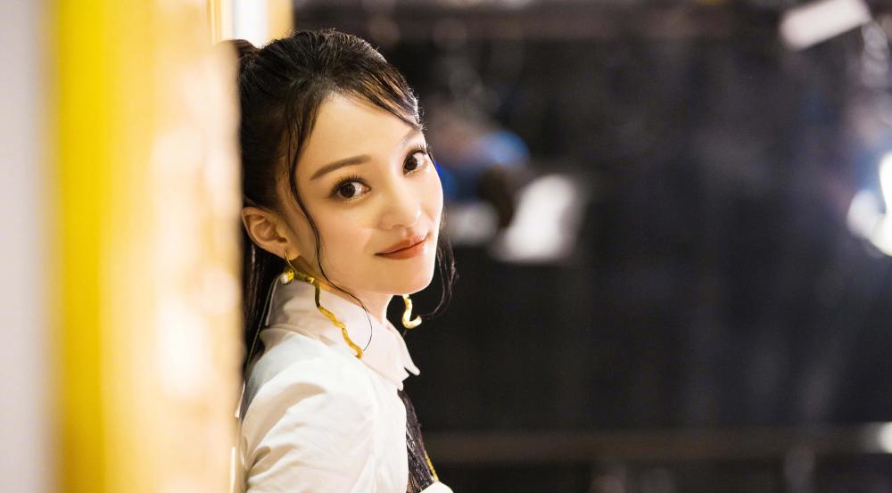 张韶涵《吐槽大会》当主咖,看她命运坎坷到励志女神,像过了一生