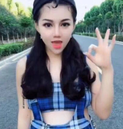 猫女林整容前的照片终于被翻了出来,差距真大,估计要严重脱粉!
