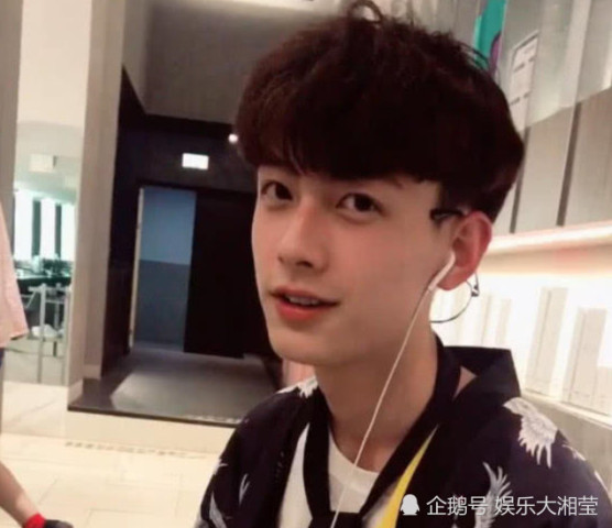 抖音4大男神排行榜,网友:第4名不要脸,第1名是来搞笑的吗
