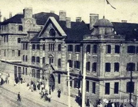租界工部局大楼与法租界公董局大楼旧事