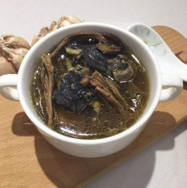 7种美味乌鸡的做法,我最爱山药乌鸡汤,特别适