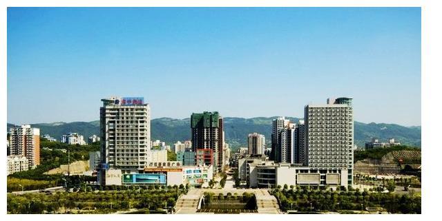 重庆最委屈的主城区:拥有77万人口,火车站却面