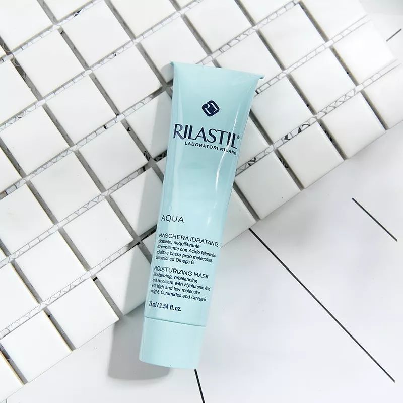 景甜和迪丽热巴都用这种方法敷面膜,活该皮肤