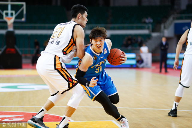 王哲林生涯新高41分+隔扣外援 这一季他能圆梦