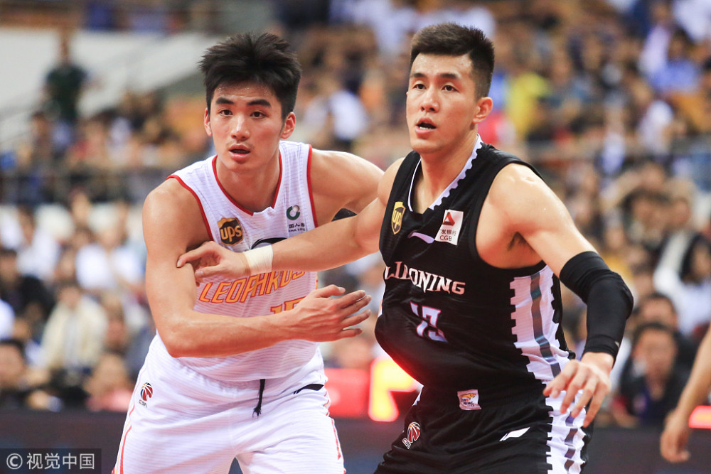 郭艾伦于德豪对位腾讯体育11月21日讯 伤愈归来后,郭艾伦的发挥有目共