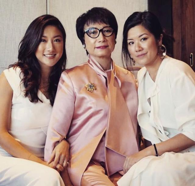 邓光荣女儿出嫁,竟请来半个香港娱乐圈?网友:大哥女儿就是牛!