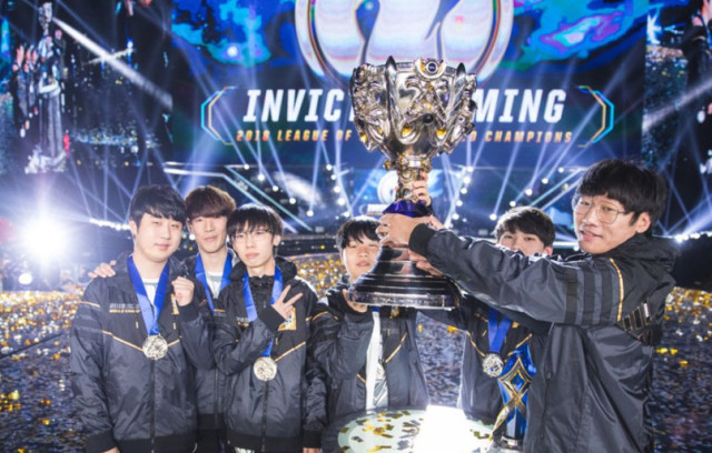 英雄联盟妖姬冠军皮肤现最酷炫彩:蓝色精粹多的玩家都能有偿领取