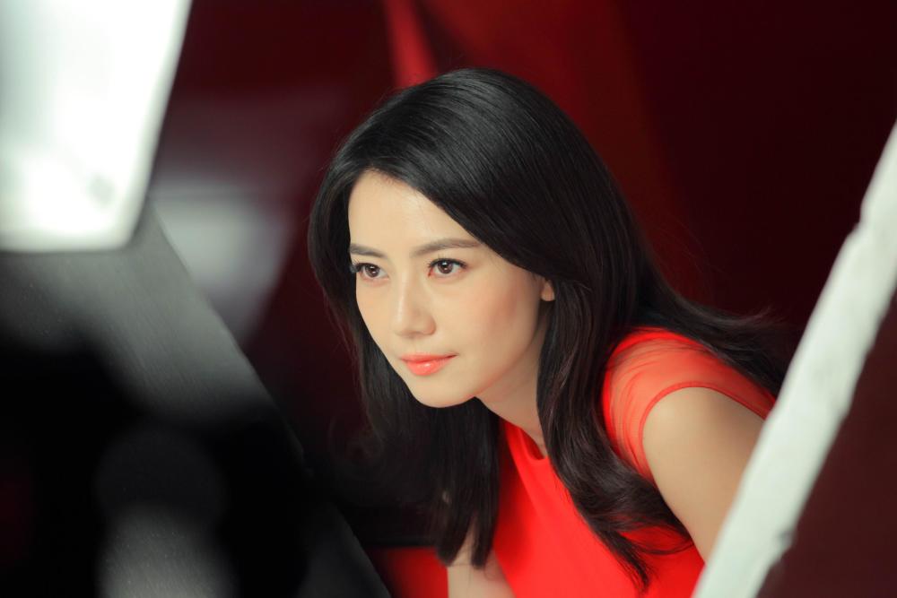 和瞿颖同居11年,被高圆圆倒追5年,"情场浪子"至今还是单身