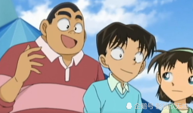 灰原哀喜欢柯南吗？当柯南露出这个部位，她的反应说明了一切！