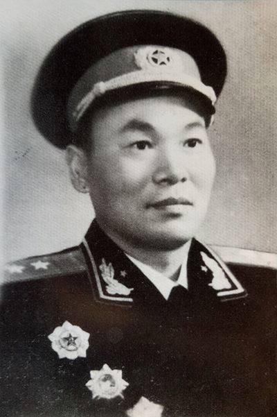 韩先楚将军,湖北红安人