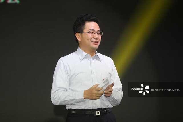 董事长的权力_董事长办公室图片