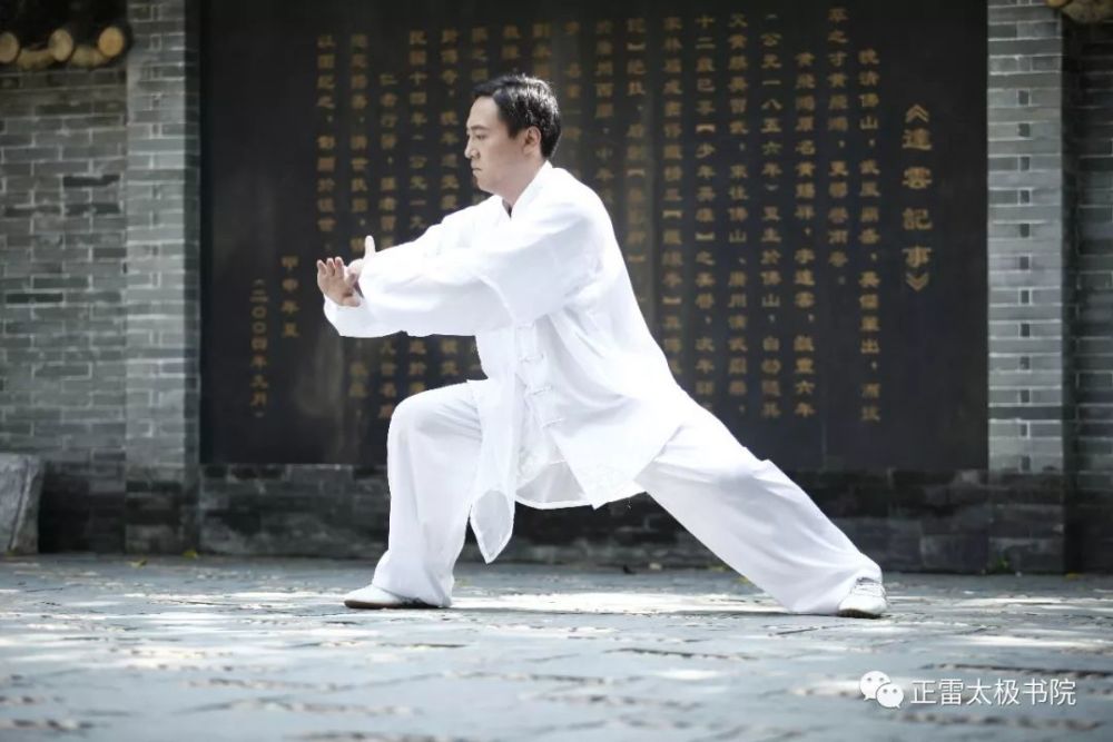 2022年陈斌老师陈氏太极拳老架二路太极单剑嫡传班本月开课