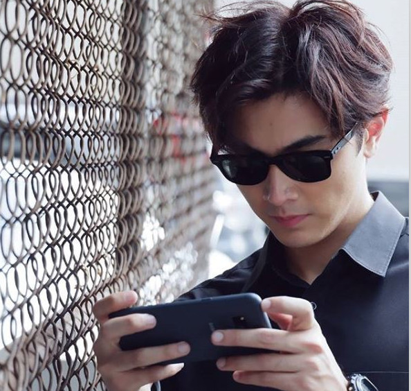 安利泰星pon,颜值演技不输于james三胖,未来无可限量!