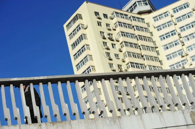 北京二手房降价了!原来300万的房子现在卖23