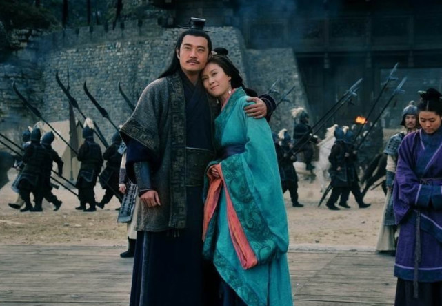 既生瑜何生亮后面其实还有一句表达出周瑜对诸葛亮的特殊感情