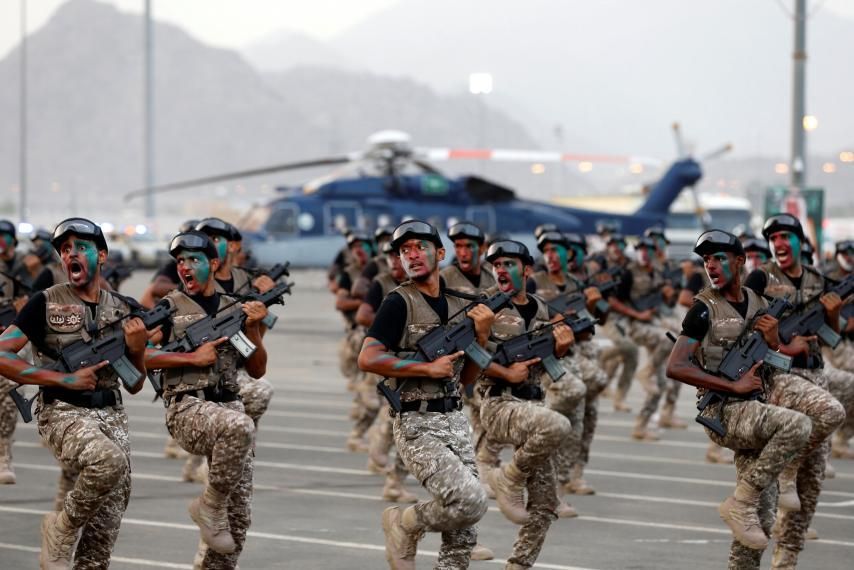 新八国联军重出江湖,力挺美军搞垮伊朗,俄:这仅仅是开始