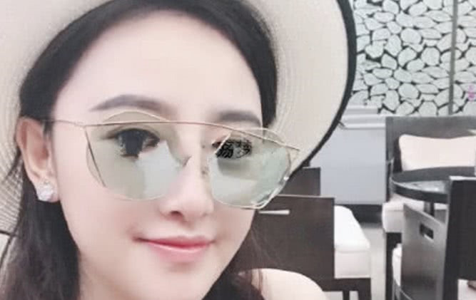 快手散打哥收女徒弟了,收到这样的徒弟真是幸福,网友真棒呢!