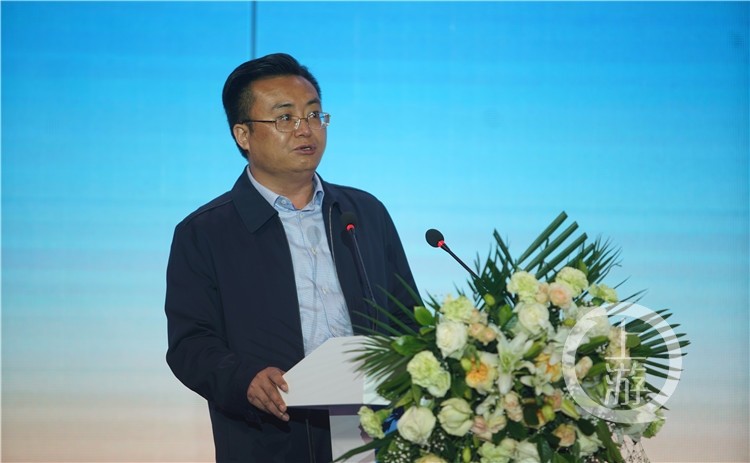 建言人:谢华平 城乡统筹发展研究中心主任 建言主题:科学手段推动城乡