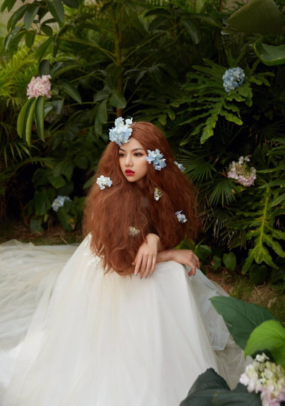 人气王猫女林被质疑整容贴出大学照片反击网友太美了