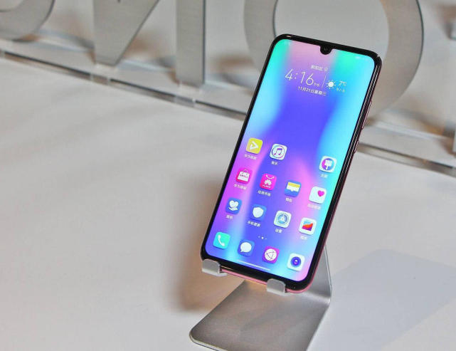 从1699降至999华为荣耀664gb高颜值千元机如今还值不值