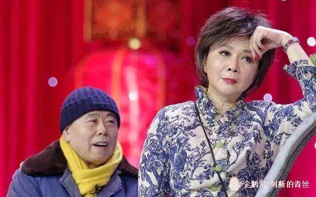 厉害了!蔡明回应55岁登上《男人装》杂志:那是我买菜穿的衣服