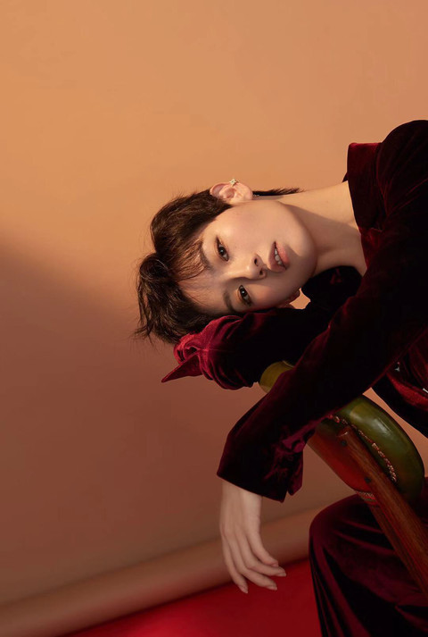 晓娱专访董婕:keep real 为新生代小花正名!