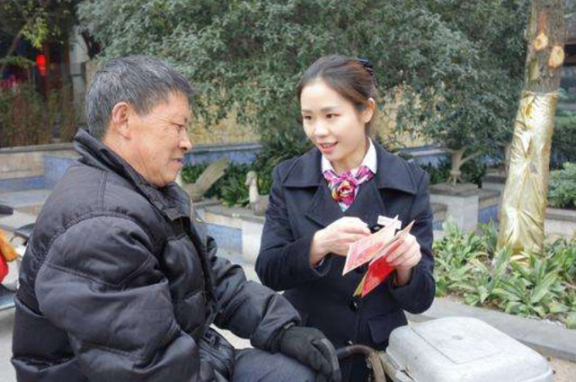 手上有三十万,是选择买房还是存银行?来听听退