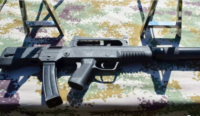 中国特种部队常用的几款枪械第四款可轻松射穿3人