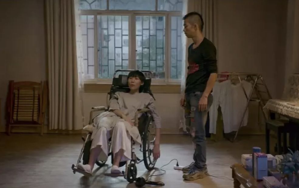 说尧十三是《无名之辈》的亮点,可陈粒的歌却